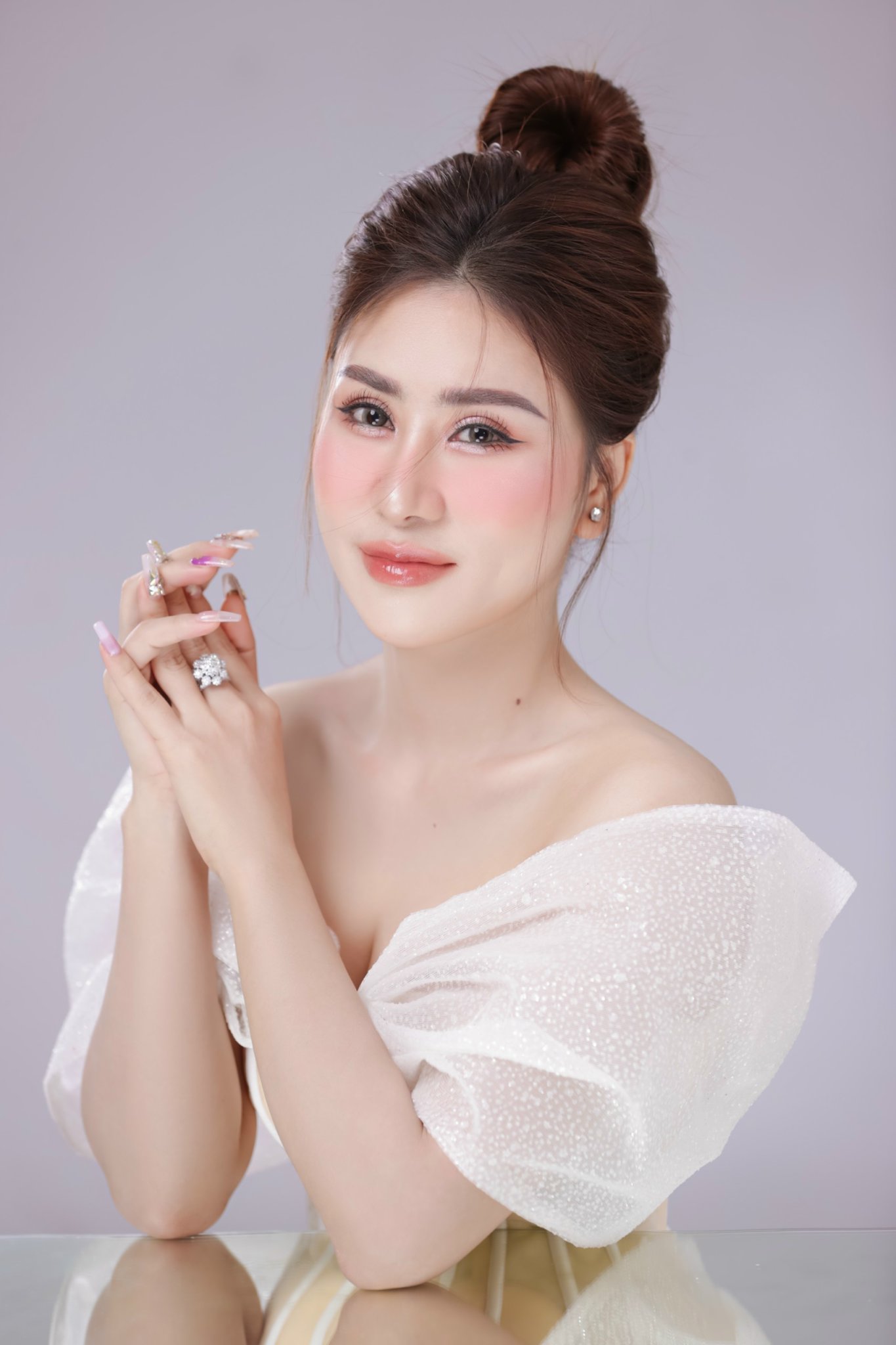 Vẻ đẹp tự nhiên cùng CEO Phạm Mai Phương